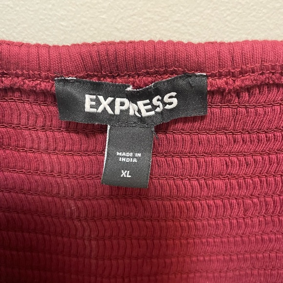 Express Cropped Puff Sleeve Top - Picture 3 of 3